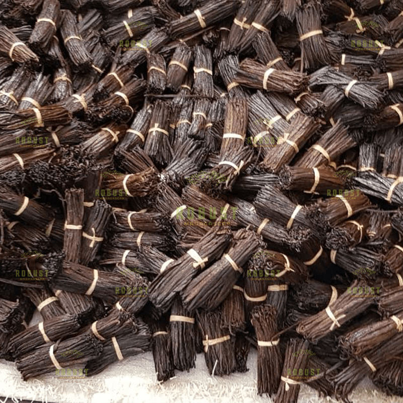 Red US Extraction Vanilla Beans - Image 2